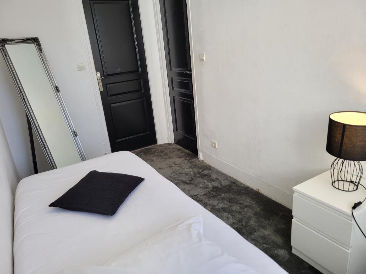 Apt 6 Du Temple 2 Chambres & Parking Cambrai Ngoại thất bức ảnh